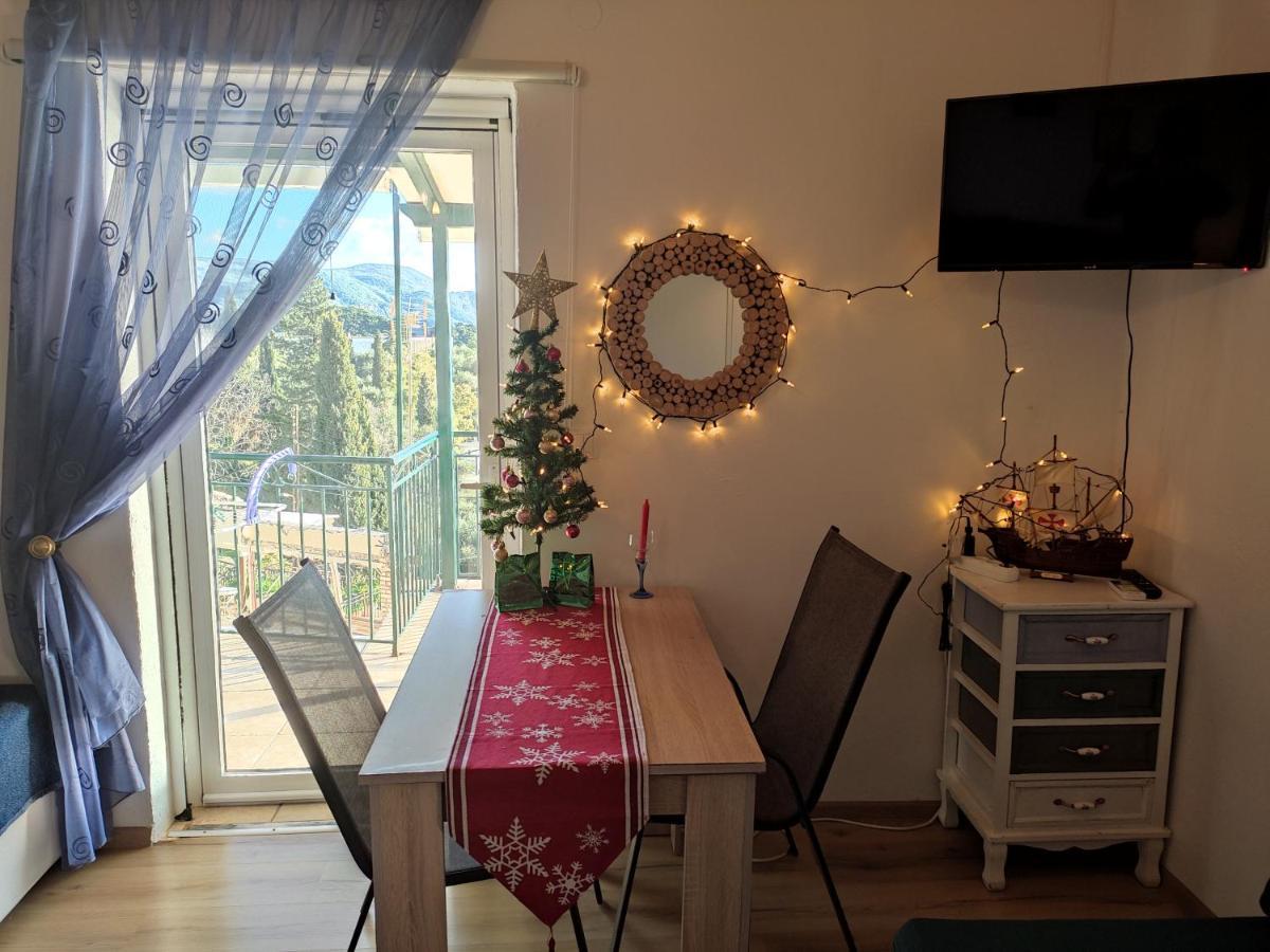 Aliki Apartments 帕莱欧卡斯提撒 外观 照片